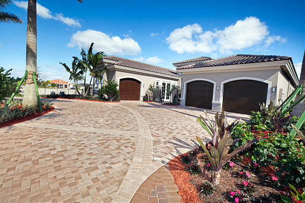 Reasons to Select Us for Your Driveway Paving Requirements in Shell Kno, MO